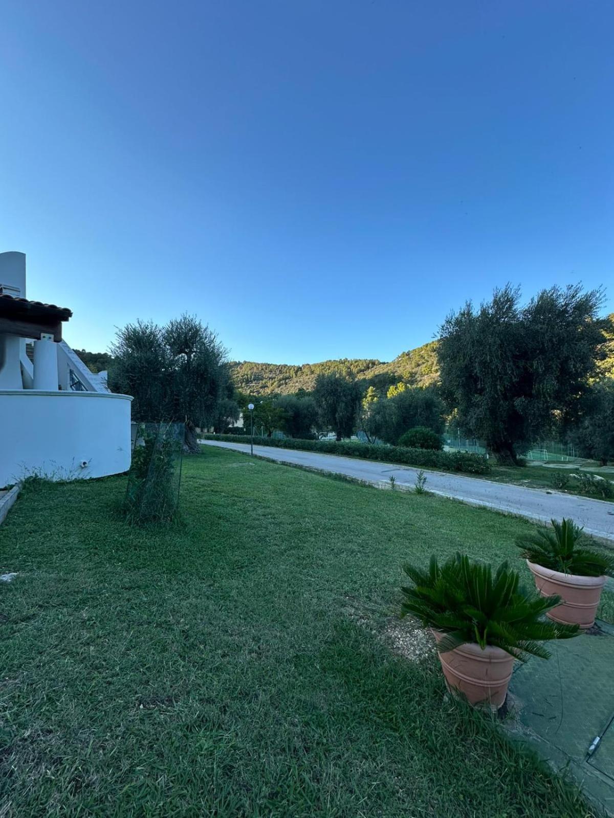 Villetta Roberto Le Macine Di Charme - Pugnochiuso Resort Vieste Exterior photo